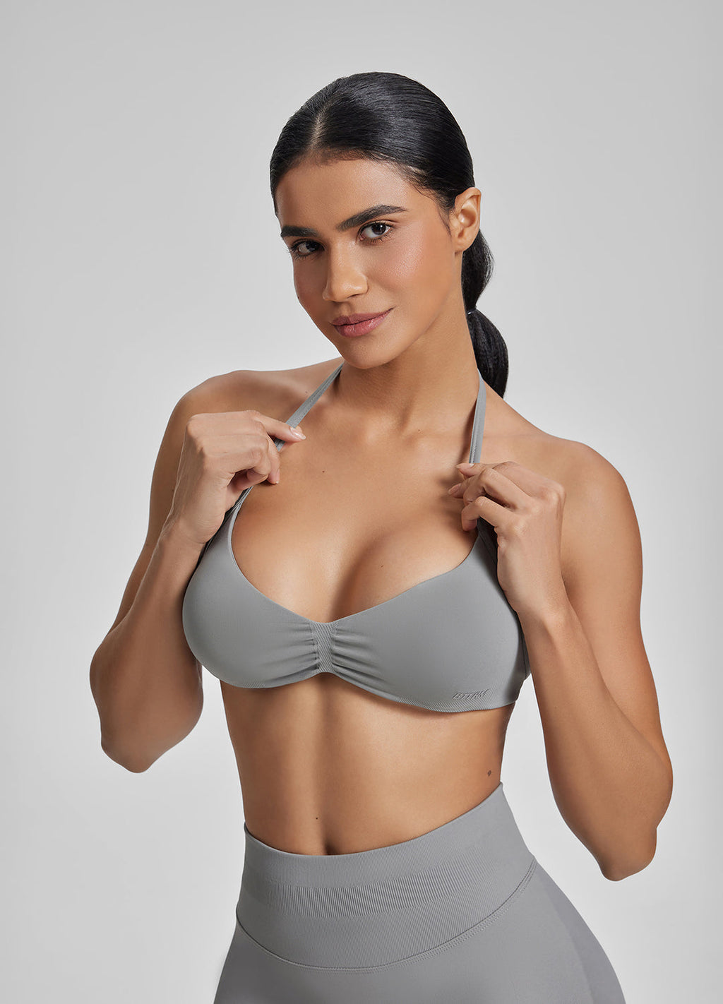 Soutien-gorge dos nu à licou avec bretelles en maille sergée fonctionnelle