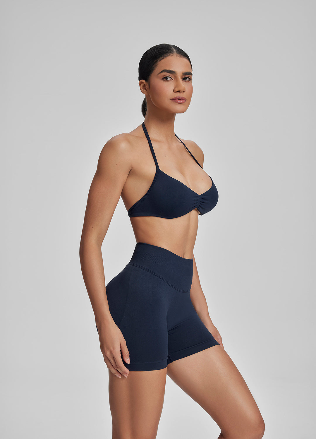 Soutien-gorge dos nu en tricot sergé fonctionnel à fines bretelles et col halter