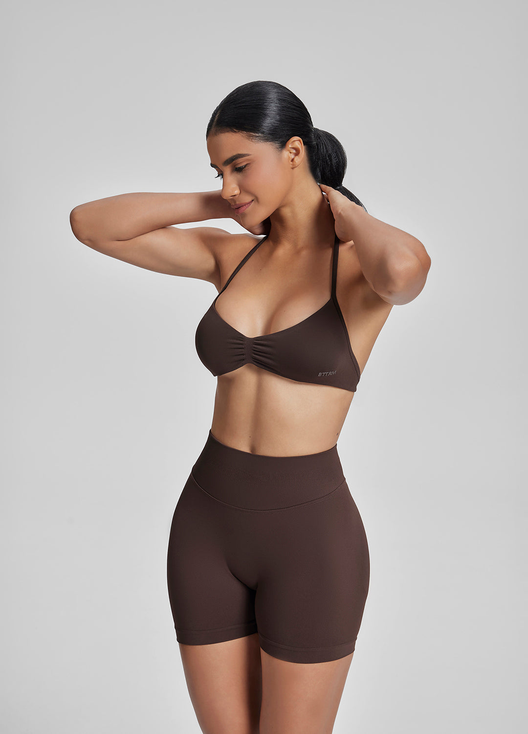 Shorts d'entraînement gainants taille haute effet push-up ventre plat 4.5