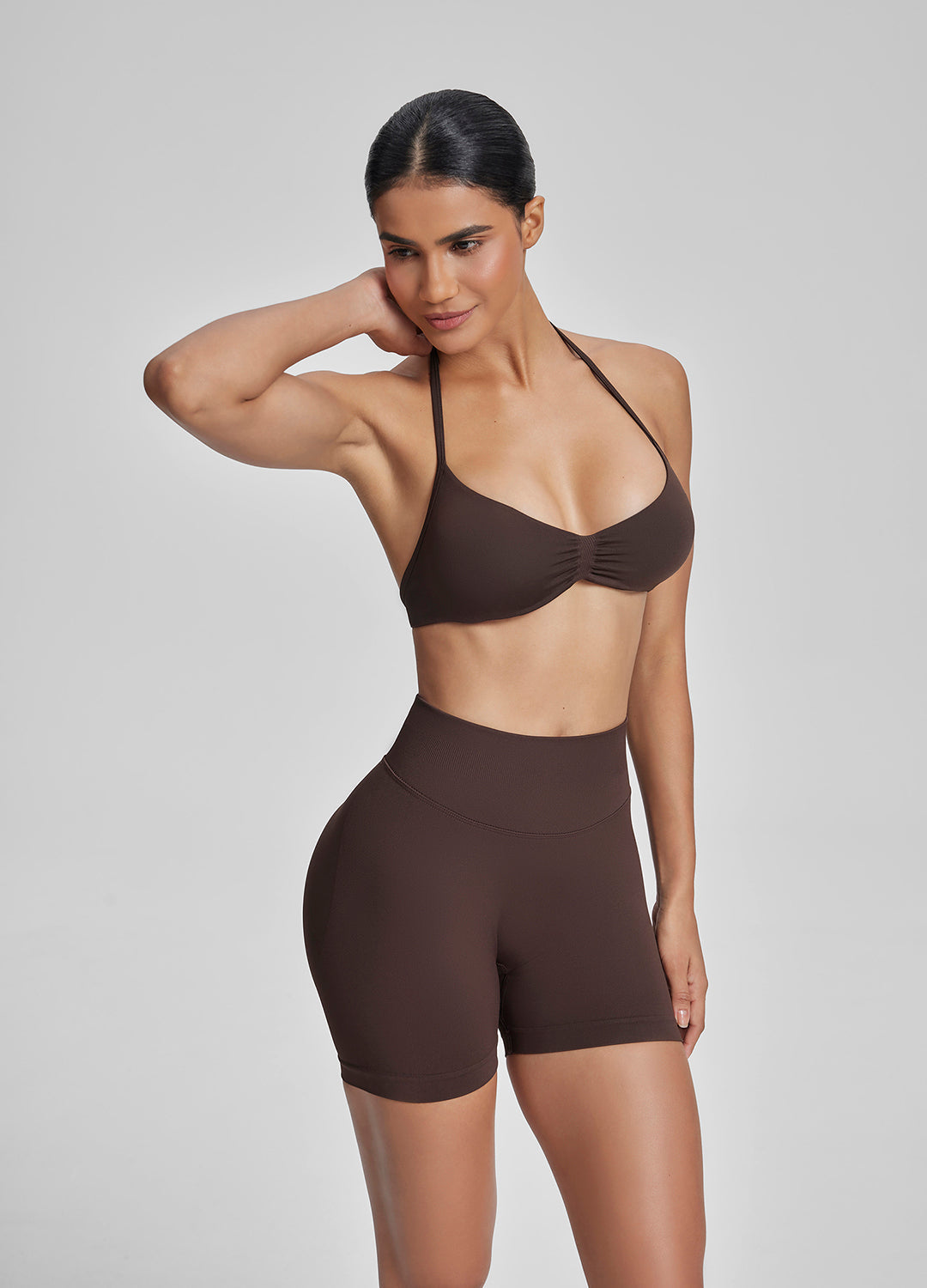 Shorts d'entraînement gainants taille haute effet push-up ventre plat 4.5