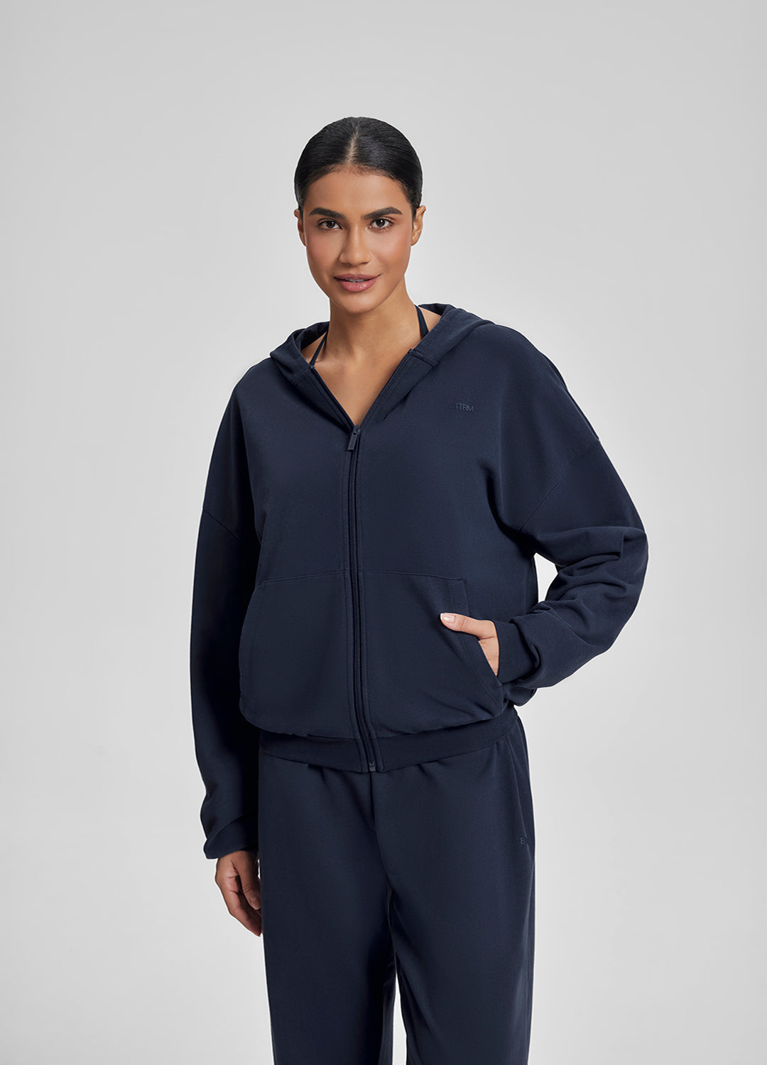Sweat à capuche ample et doux, entièrement zippé, avec poche kangourou