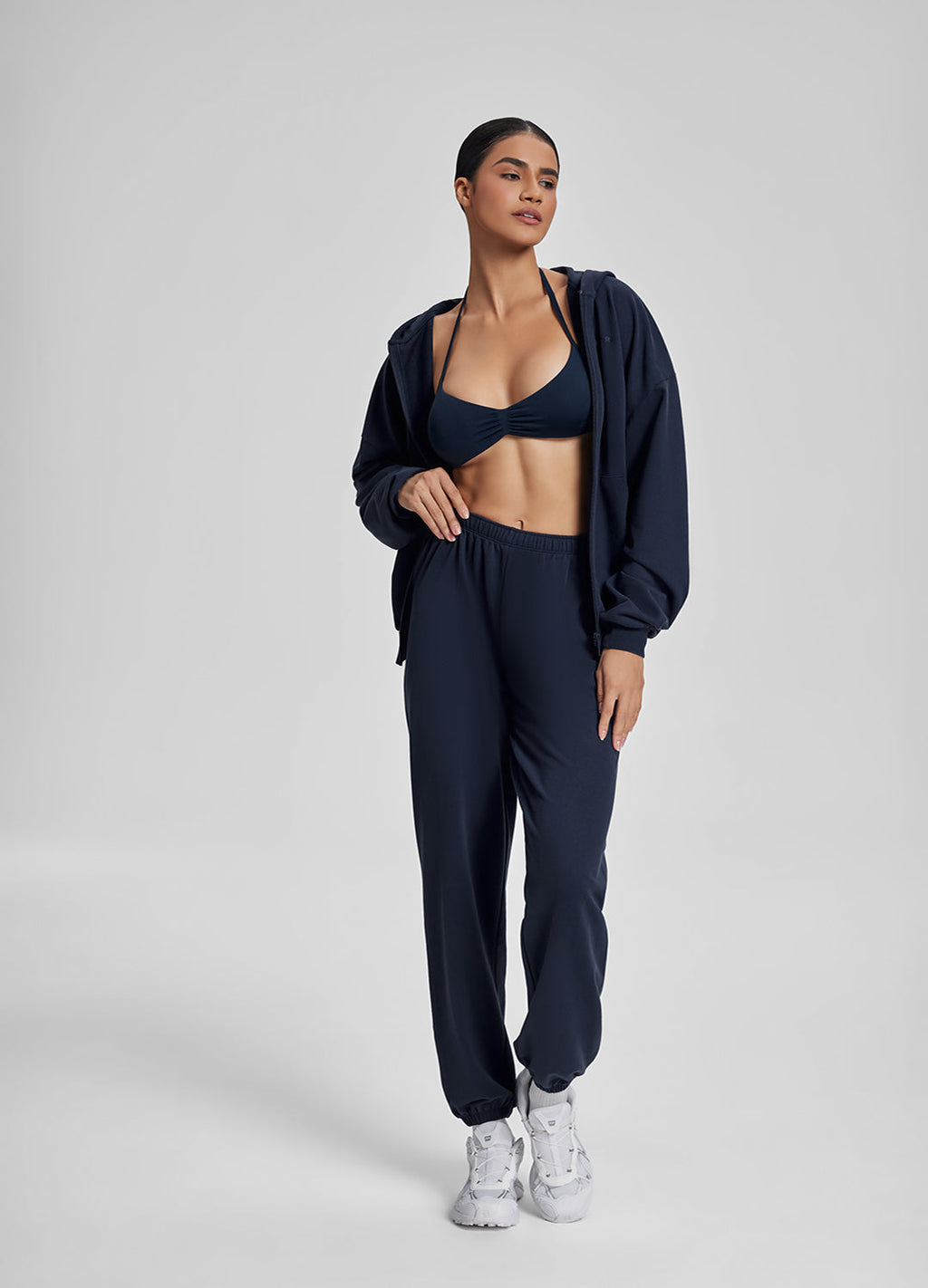 Sweat à capuche ample et doux, entièrement zippé, avec poche kangourou