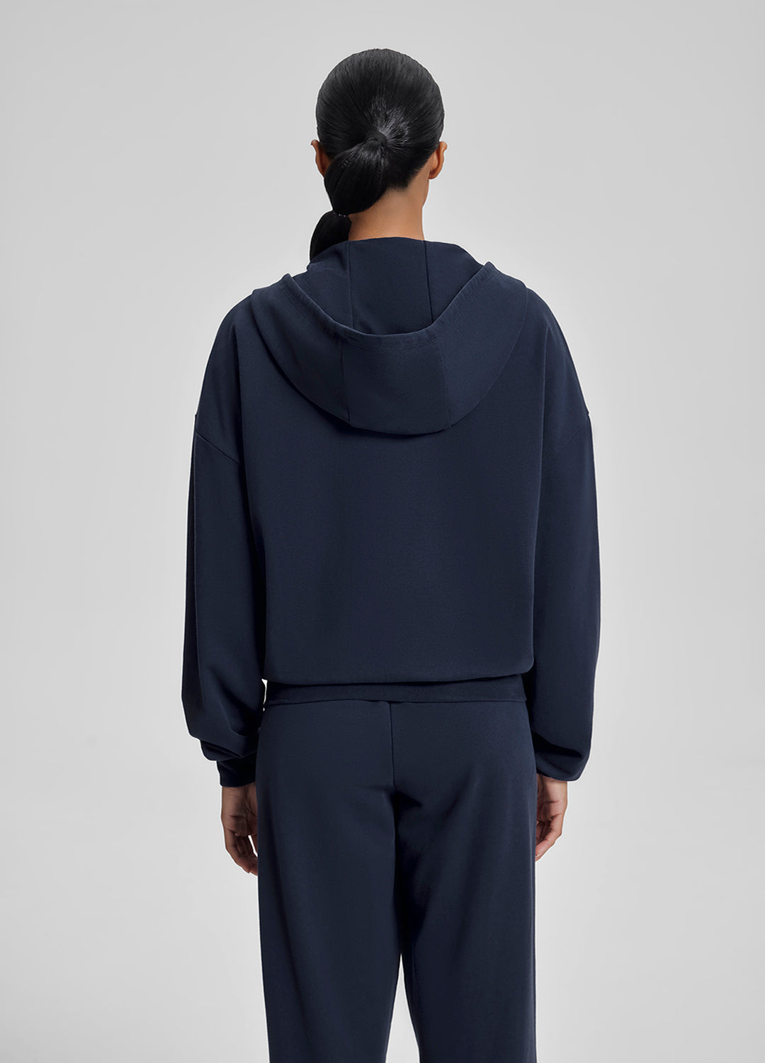 Sweat à capuche ample et doux, entièrement zippé, avec poche kangourou