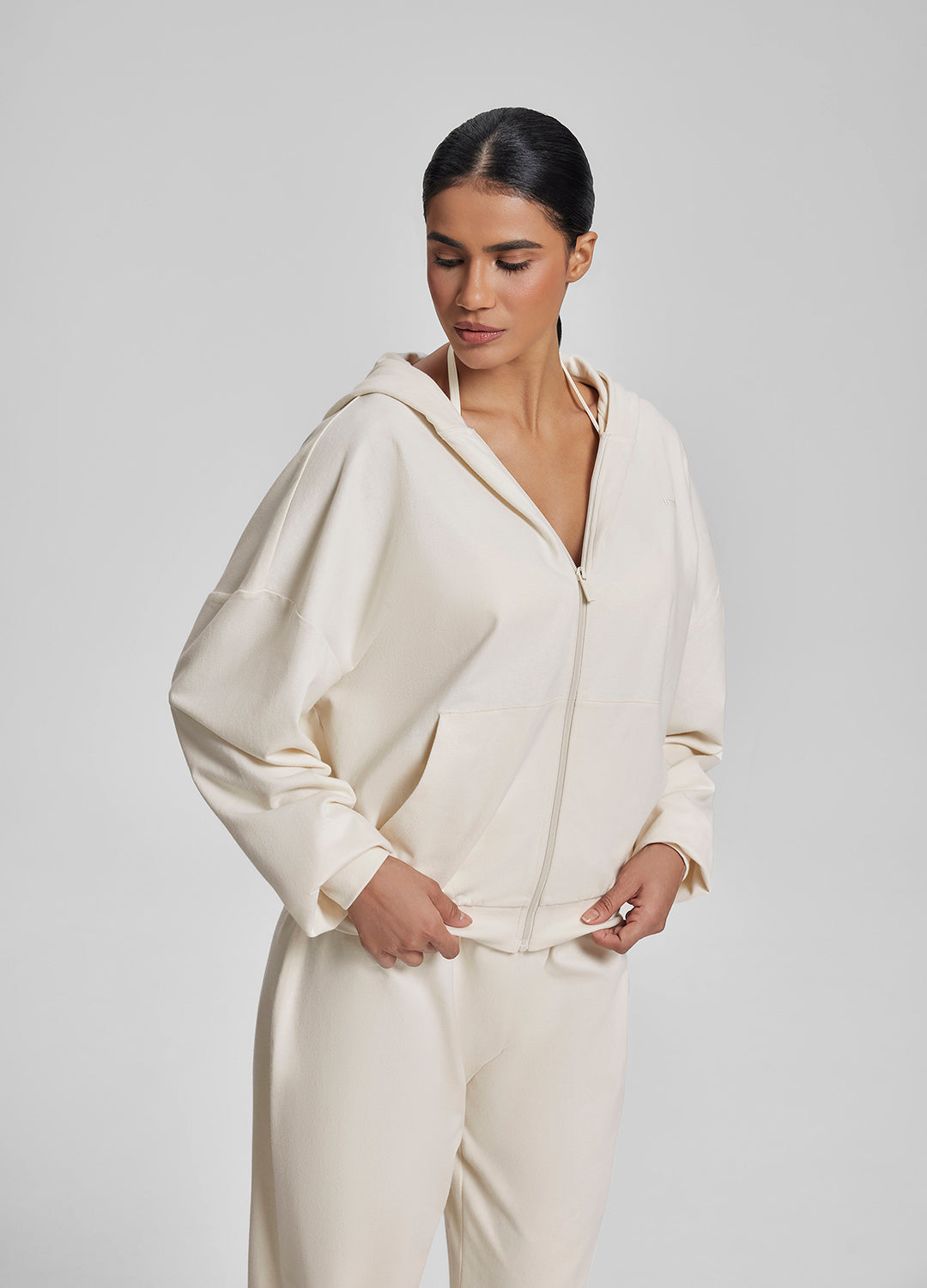 Sweat à capuche ample et doux avec fermeture éclair intégrale et poches kangourou