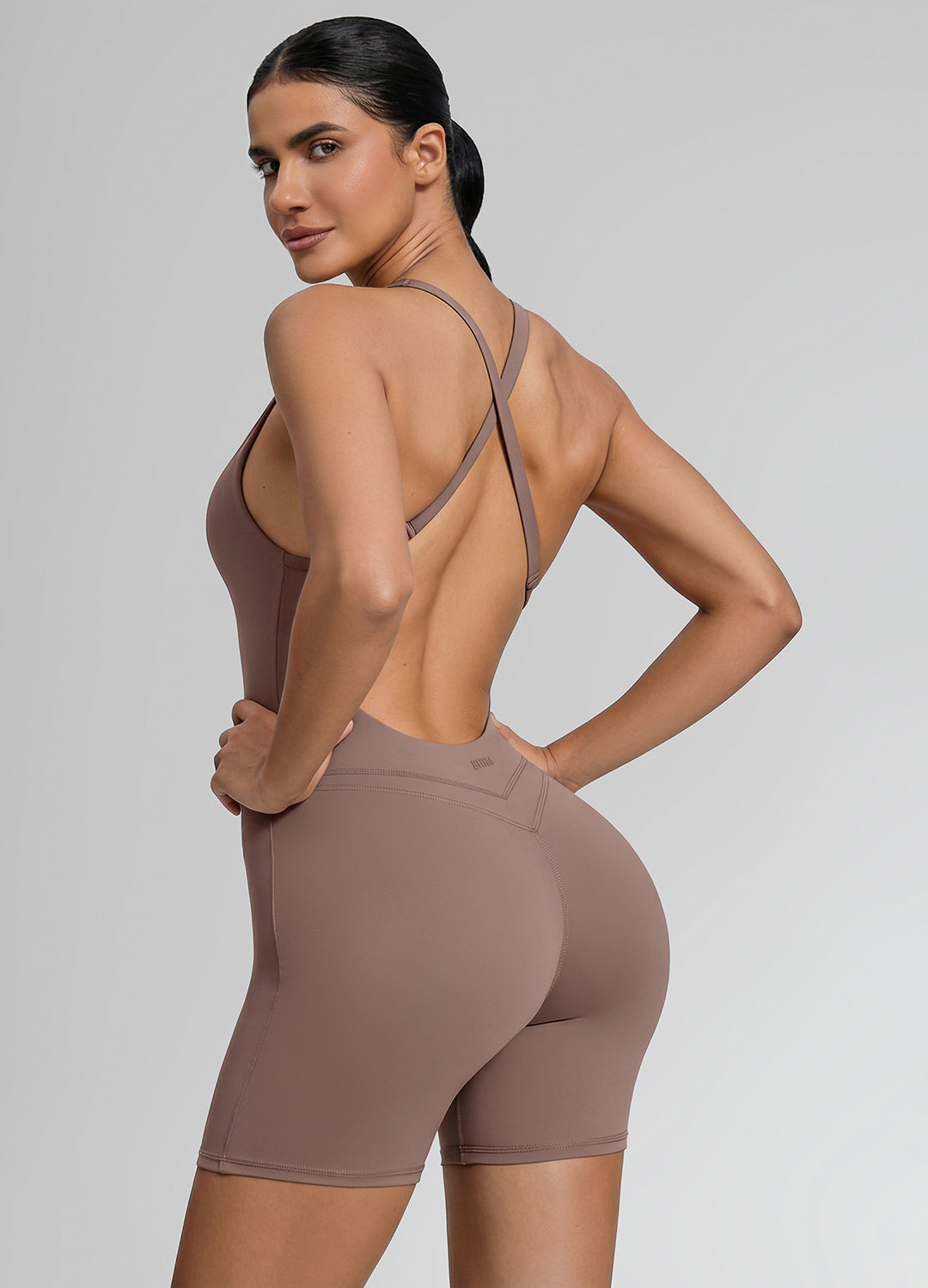 Short moulant avec soutien-gorge intégré croisé dans le dos, anti-transpiration