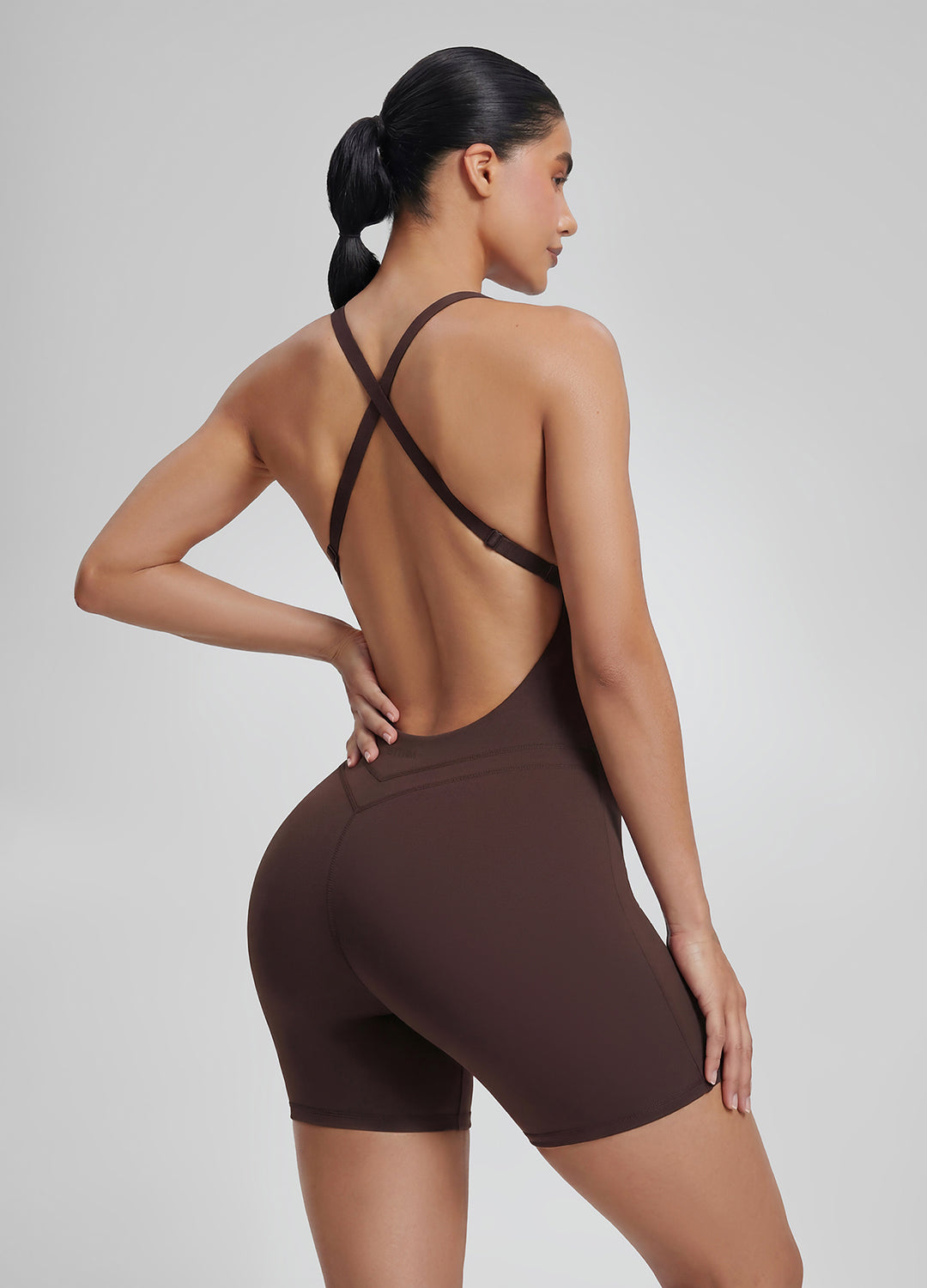 Short moulant, body dos nu avec soutien-gorge intégré anti-transpiration
