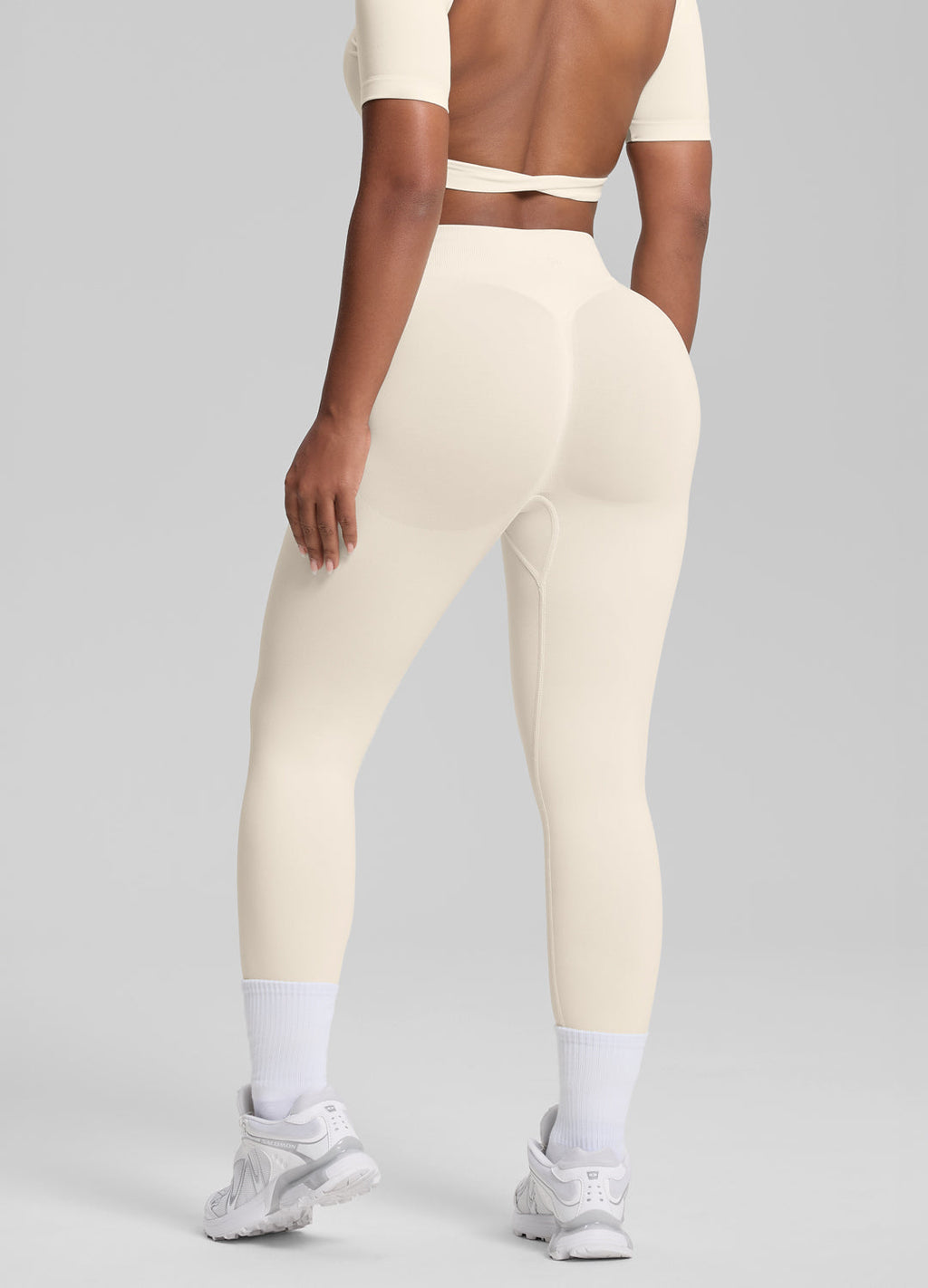 Legging d'entraînement galbant taille haute, rehausseur de fessier et contrôle du ventre