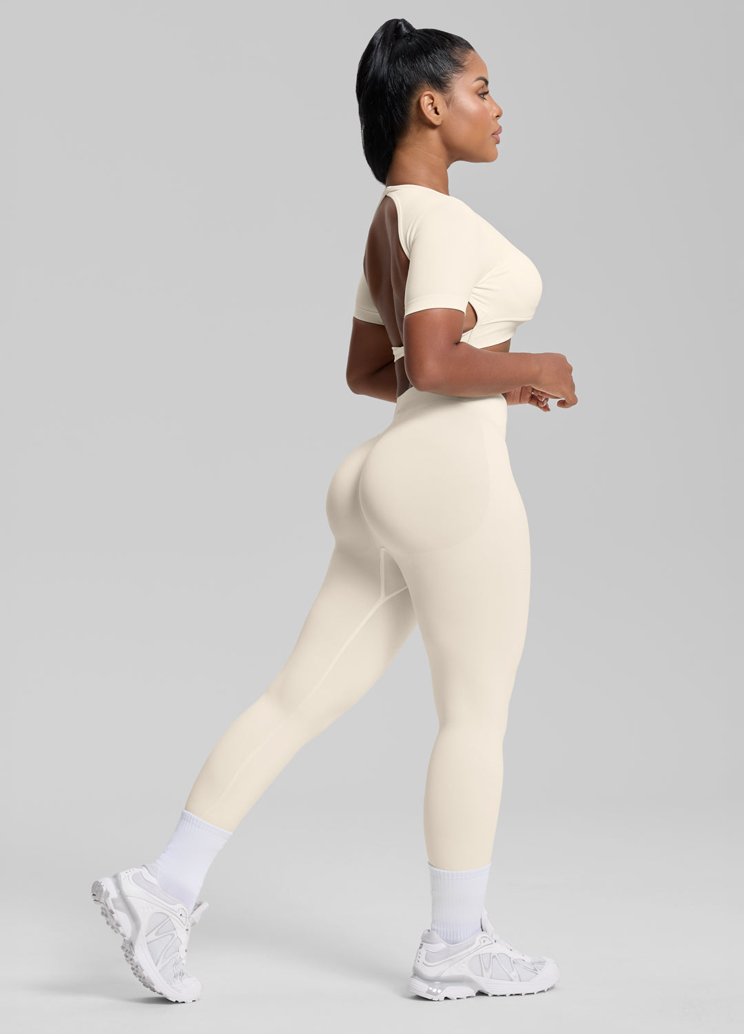 Legging d'entraînement galbant taille haute, rehausseur de fessier et contrôle du ventre