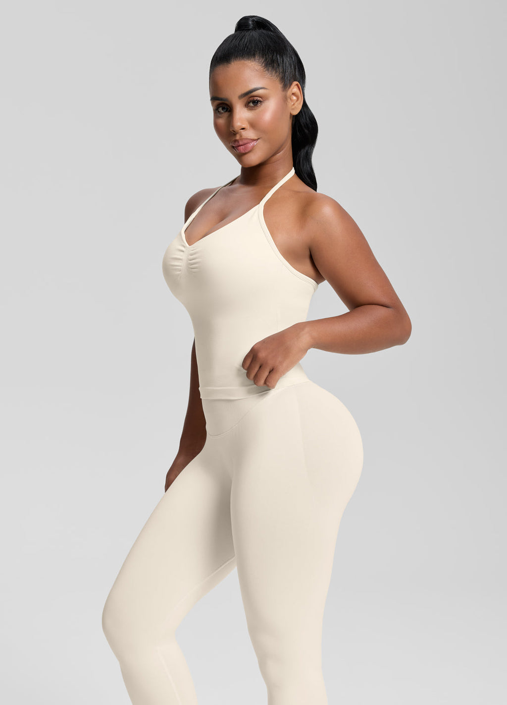 Débardeur en tricot sergé moulant, coupe longue, avec licou et soutien-gorge intégré