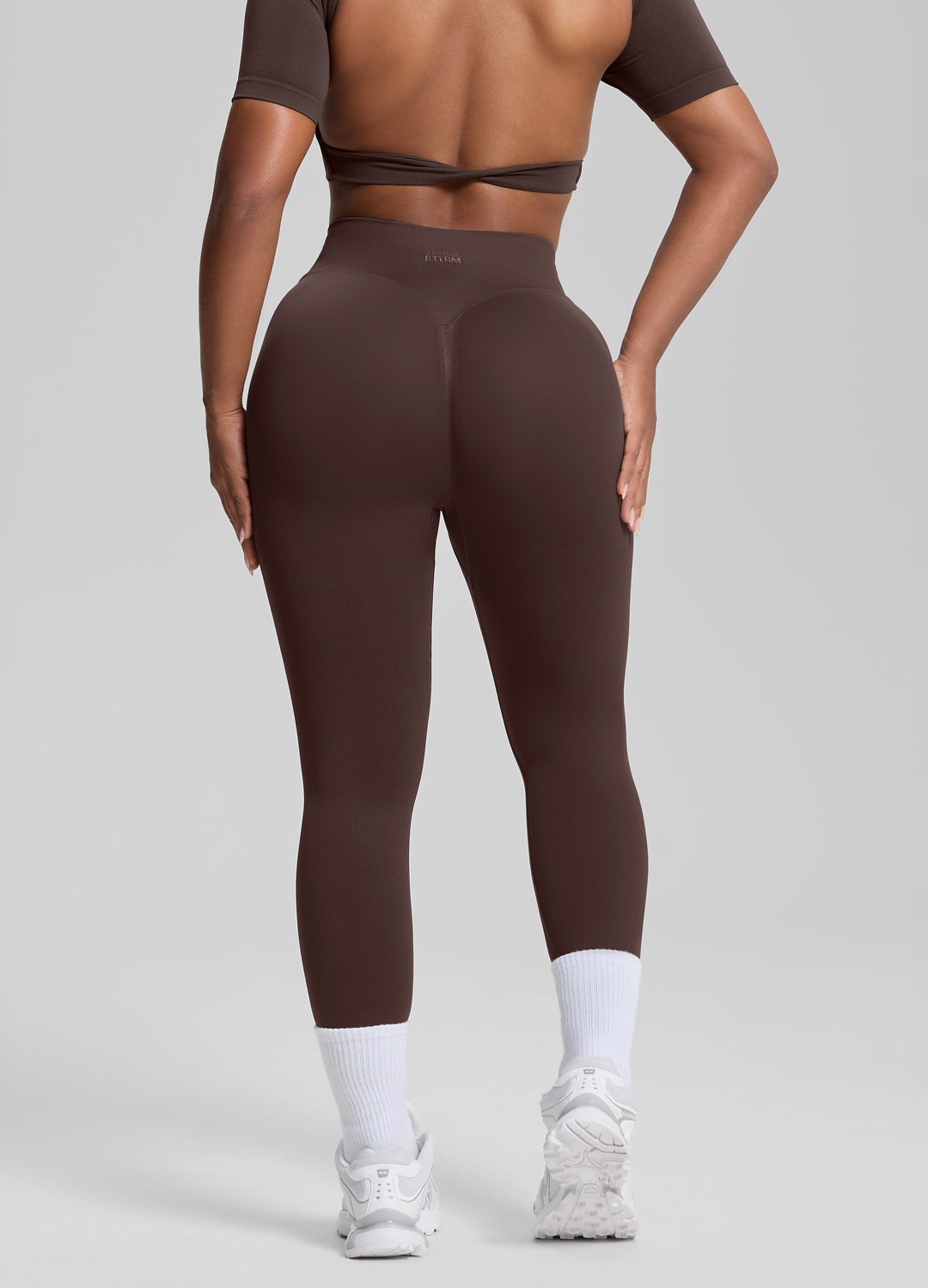 Legging d'entraînement galbant taille haute, gainant et rehausseur de fessier