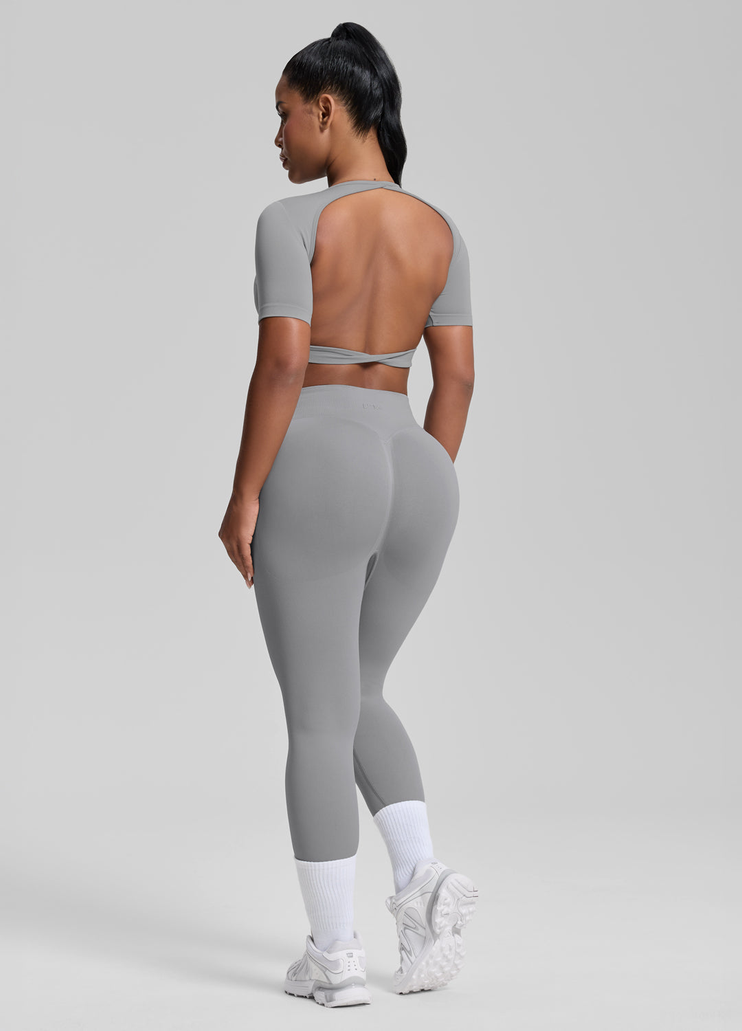 Legging de sport taille haute, gainant et rehausseur de fesses