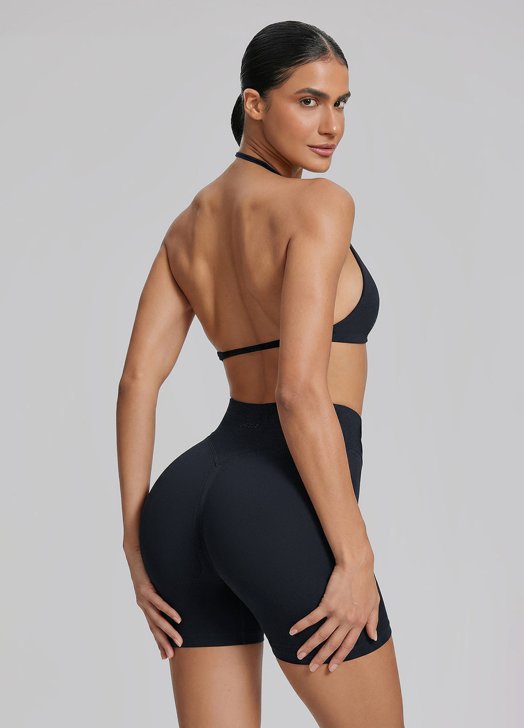 Short sculptant taille haute, contrôle du ventre, rehausse les fesses 4.5
