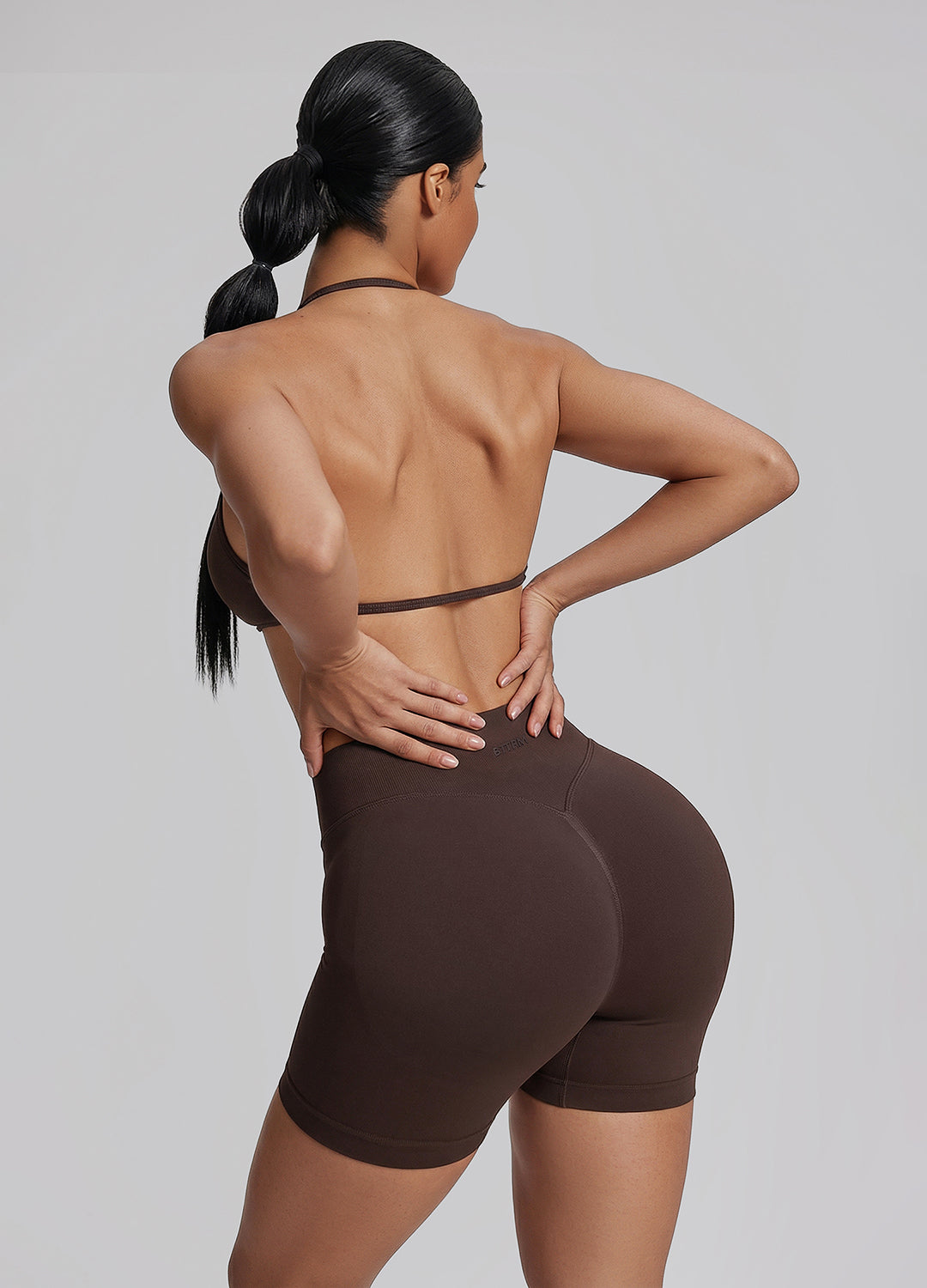 Shorts d'entraînement gainants taille haute effet push-up ventre plat 4.5